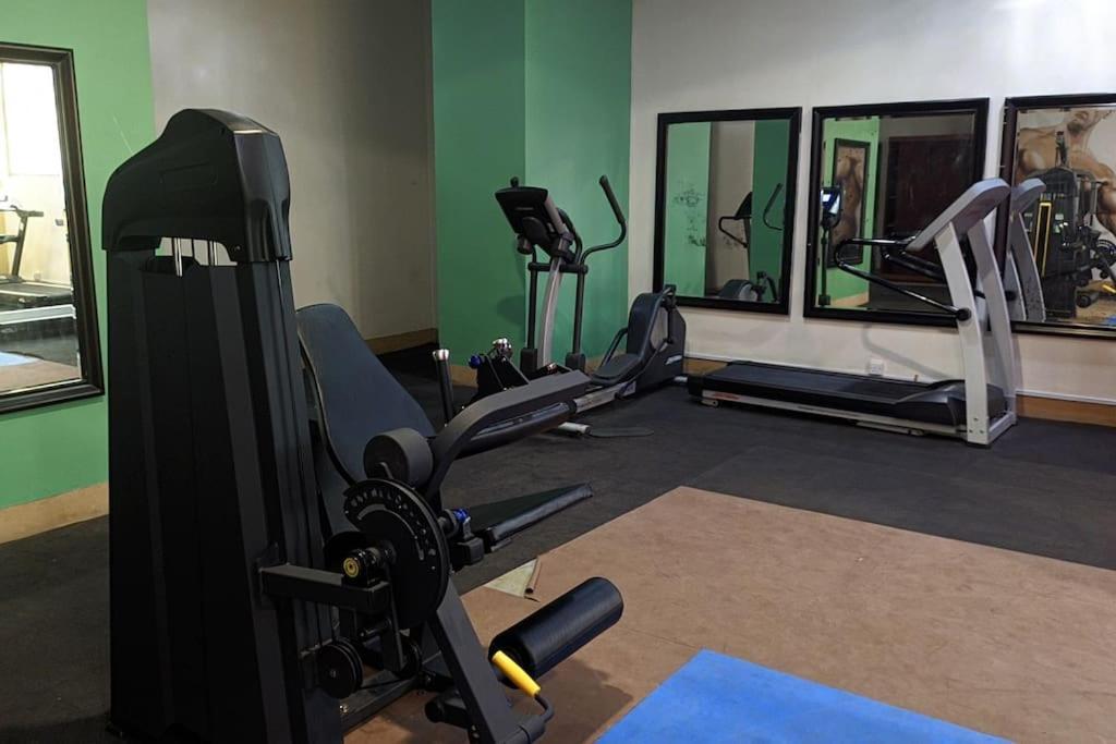 A Lovely Studio Apartment With Gym And Pool Access Daressalam Exterior foto